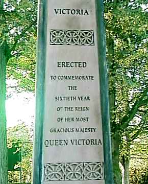 Monument to Queen Victoria
